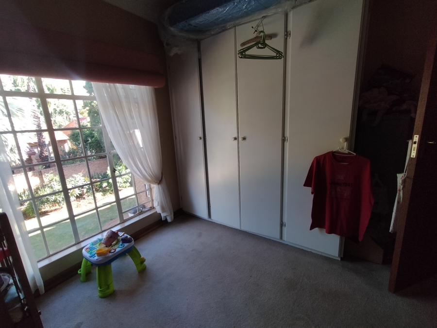 6 Bedroom Property for Sale in Amandasig Gauteng
