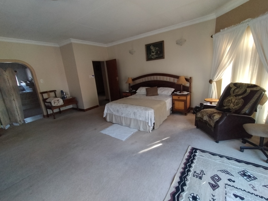 6 Bedroom Property for Sale in Amandasig Gauteng