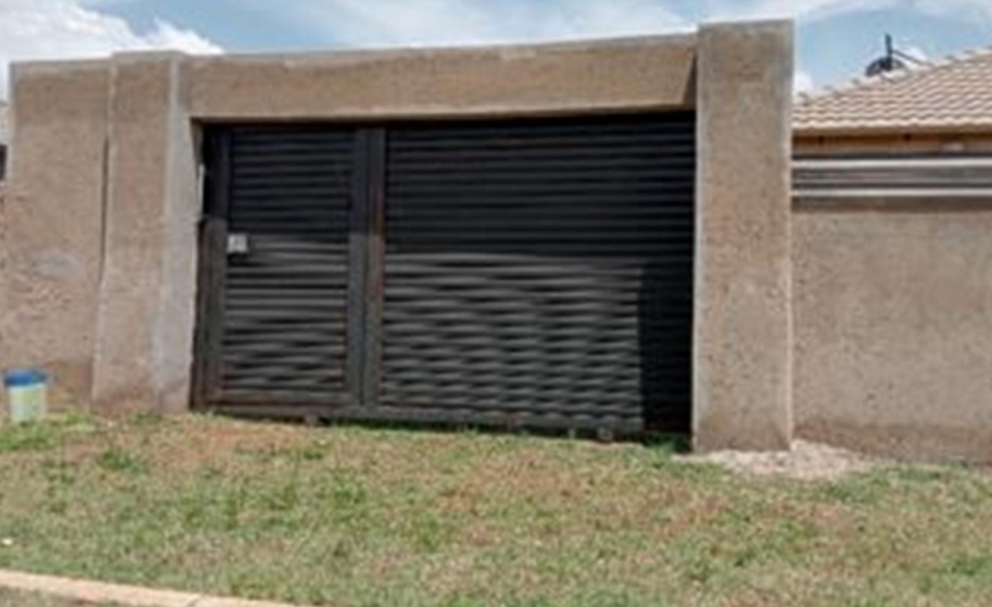 2 Bedroom Property for Sale in Crystal Park Gauteng