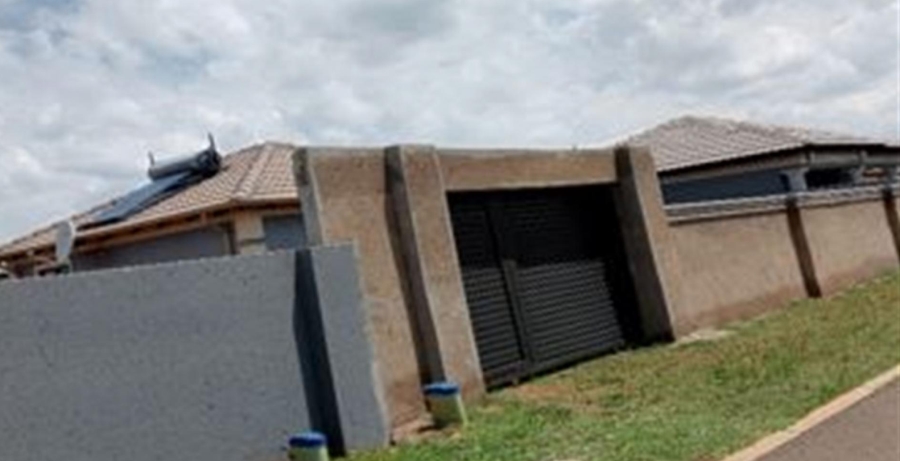 2 Bedroom Property for Sale in Crystal Park Gauteng