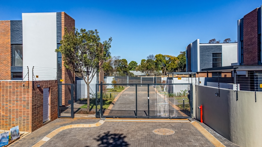 3 Bedroom Property for Sale in Lynnwood Glen Gauteng