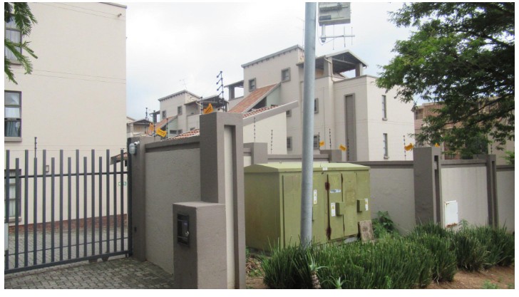1 Bedroom Property for Sale in Ferndale Gauteng