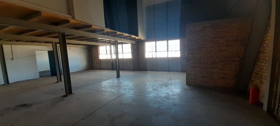 To Let Commercial Property for Rent in Glen Austin Gauteng