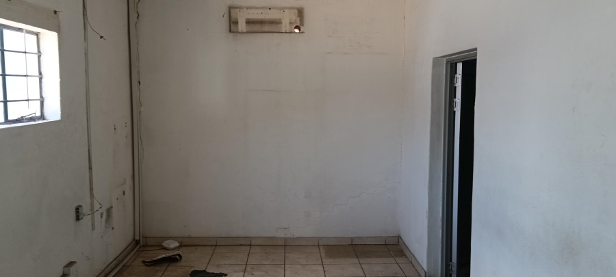 0 Bedroom Property for Sale in Silverton Gauteng
