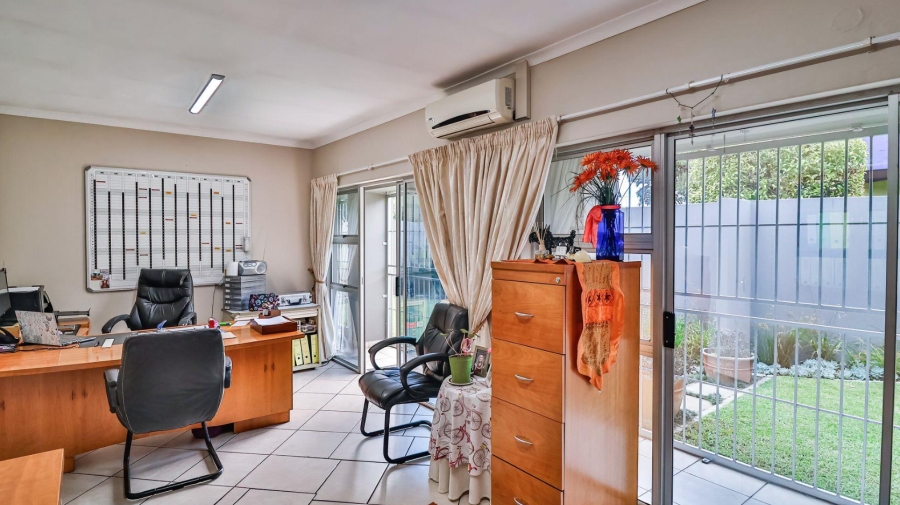 Commercial Property for Sale in Brackenhurst Gauteng