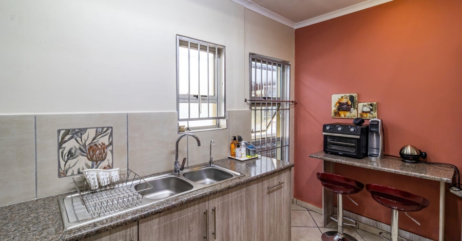Commercial Property for Sale in Brackenhurst Gauteng
