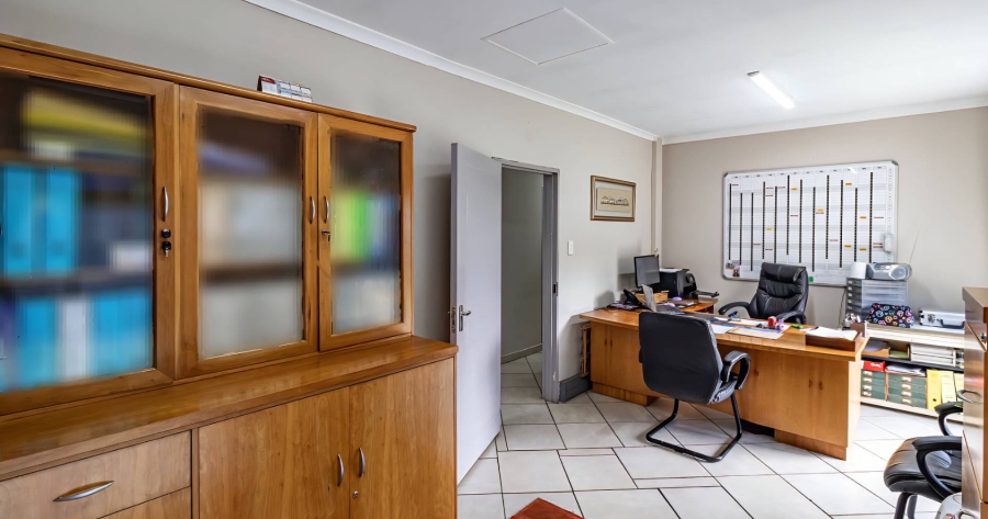 Commercial Property for Sale in Brackenhurst Gauteng