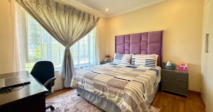 4 Bedroom Property for Sale in Brackenhurst Gauteng