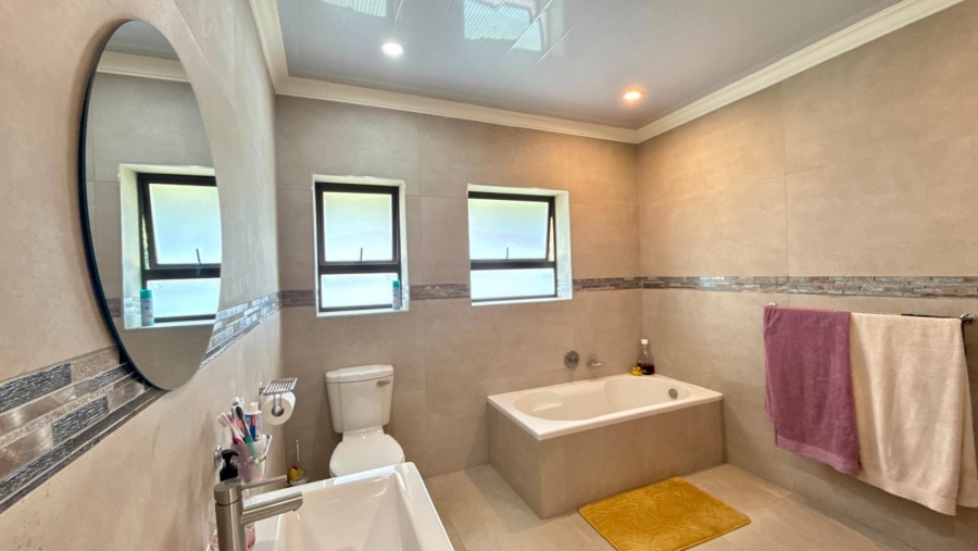 4 Bedroom Property for Sale in Brackenhurst Gauteng