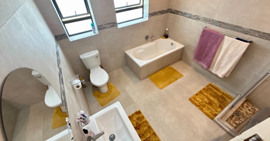 4 Bedroom Property for Sale in Brackenhurst Gauteng