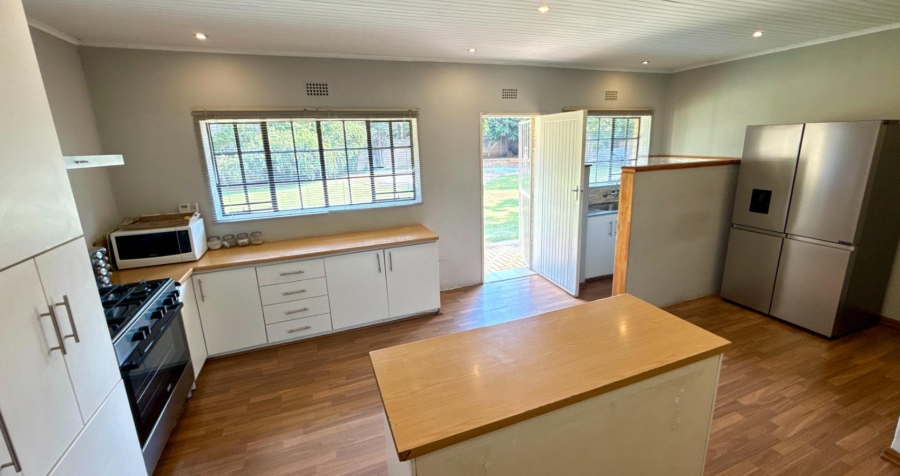 4 Bedroom Property for Sale in Brackenhurst Gauteng