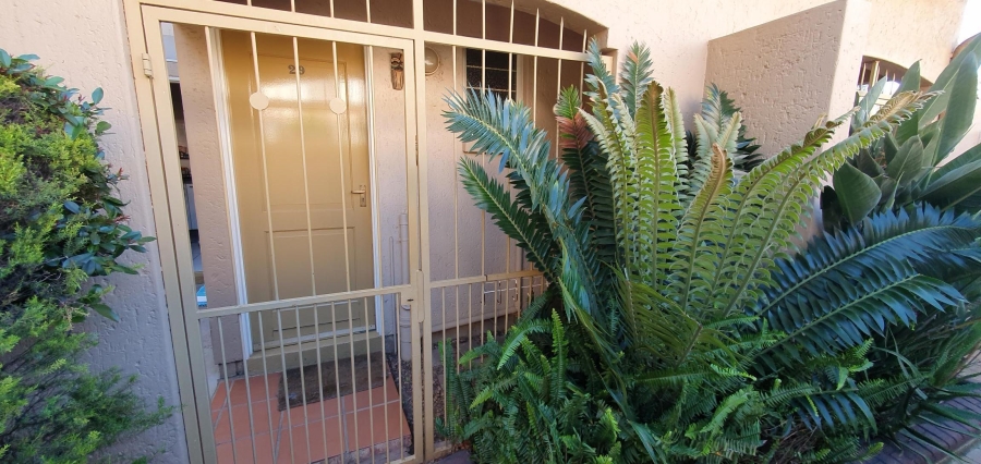 2 Bedroom Property for Sale in Meyersdal Gauteng