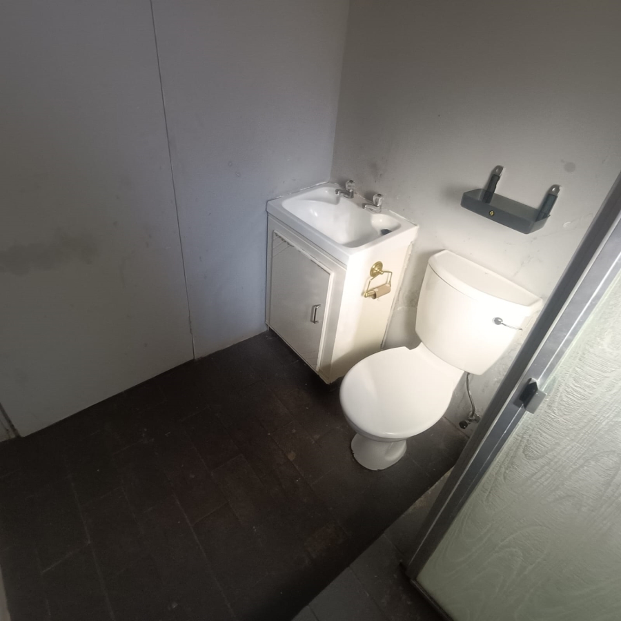 To Let 0 Bedroom Property for Rent in Greenside Gauteng