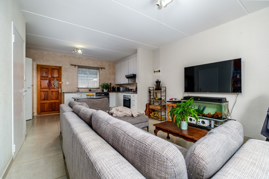 2 Bedroom Property for Sale in Bergbron Gauteng