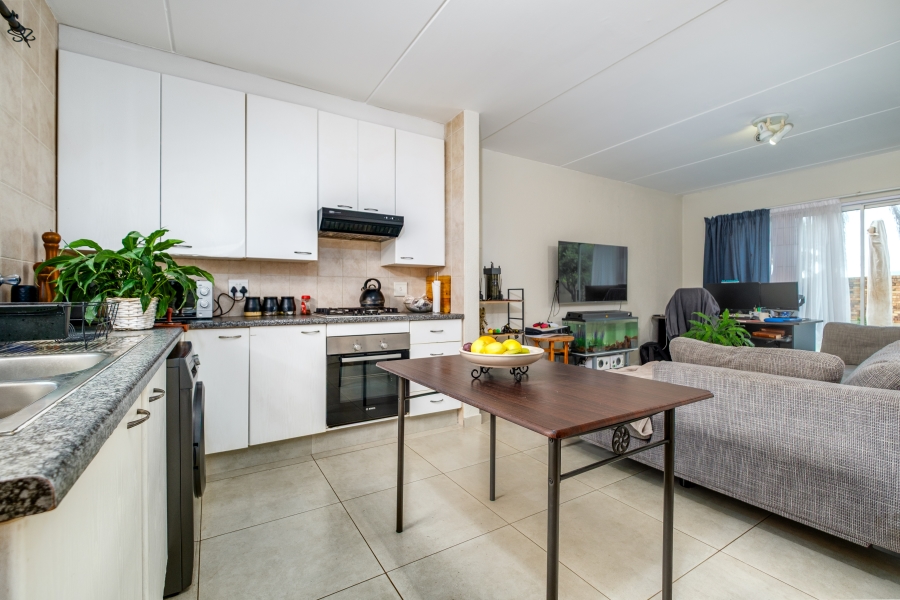2 Bedroom Property for Sale in Bergbron Gauteng