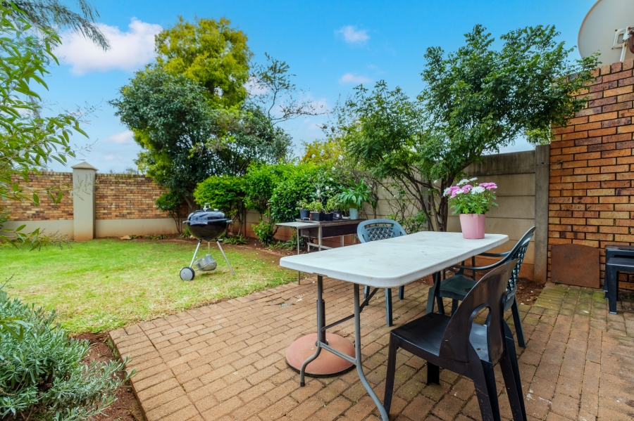 2 Bedroom Property for Sale in Bergbron Gauteng