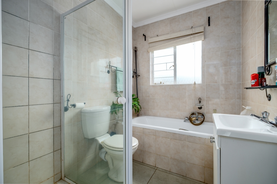 2 Bedroom Property for Sale in Bergbron Gauteng