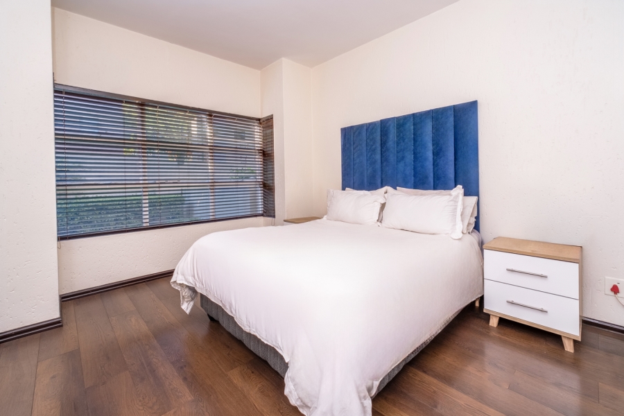 2 Bedroom Property for Sale in Lonehill Gauteng