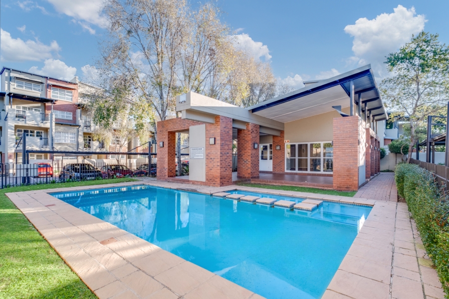 2 Bedroom Property for Sale in Lonehill Gauteng