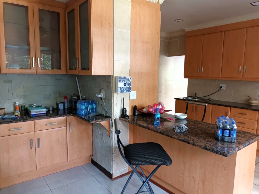 To Let 5 Bedroom Property for Rent in Menlo Park Gauteng