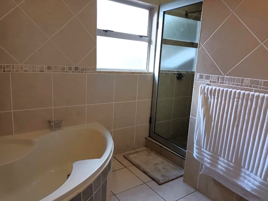 To Let 5 Bedroom Property for Rent in Menlo Park Gauteng