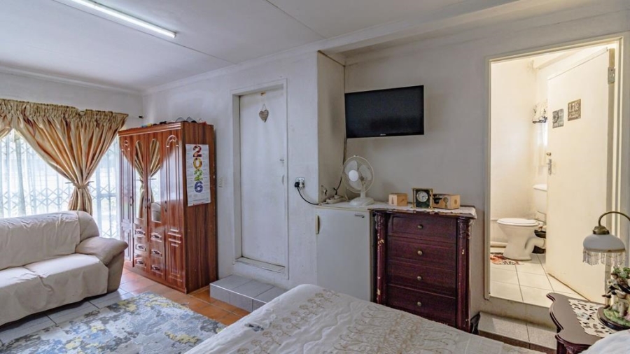 4 Bedroom Property for Sale in Albertsdal Gauteng