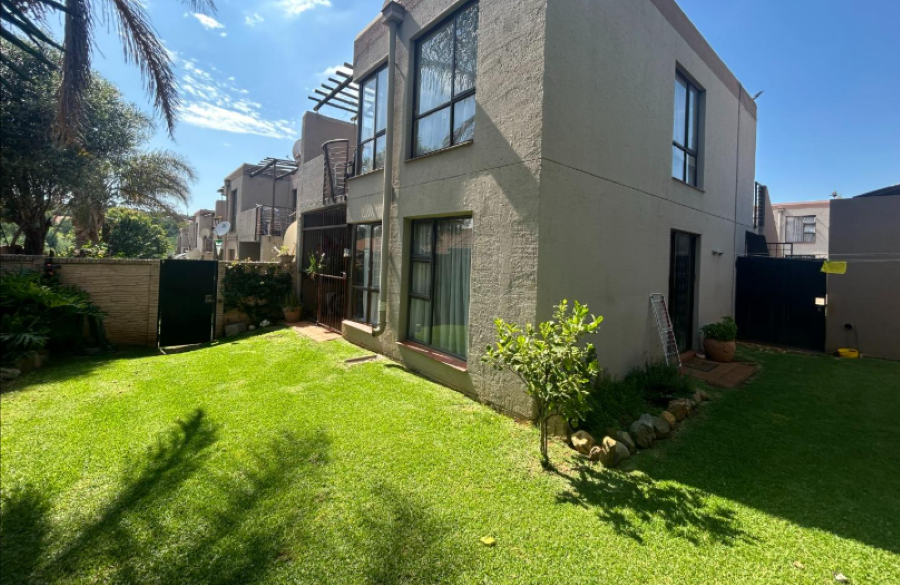 2 Bedroom Property for Sale in Glenvista Gauteng