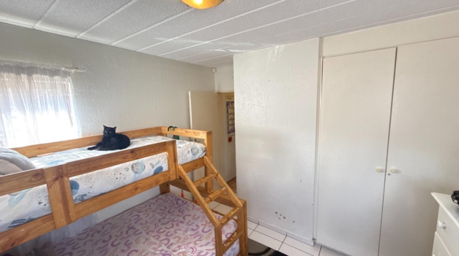 2 Bedroom Property for Sale in Glenvista Gauteng