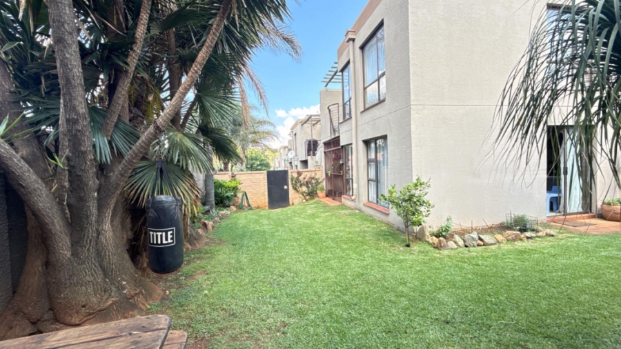 2 Bedroom Property for Sale in Glenvista Gauteng