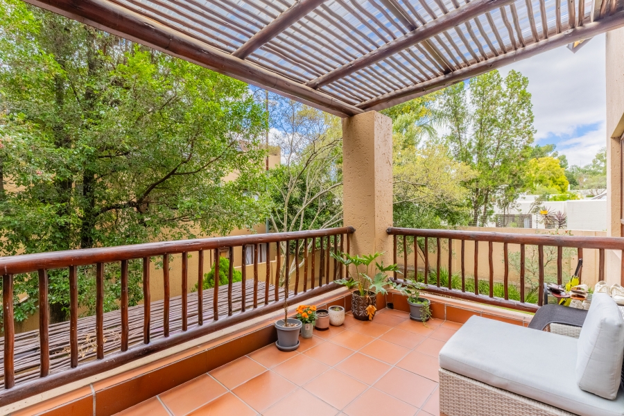 2 Bedroom Property for Sale in Sunninghill Gauteng