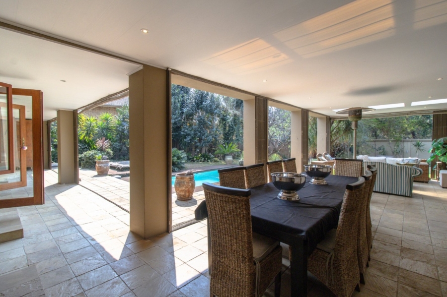 5 Bedroom Property for Sale in Glenvista Gauteng