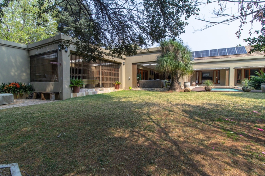 5 Bedroom Property for Sale in Glenvista Gauteng