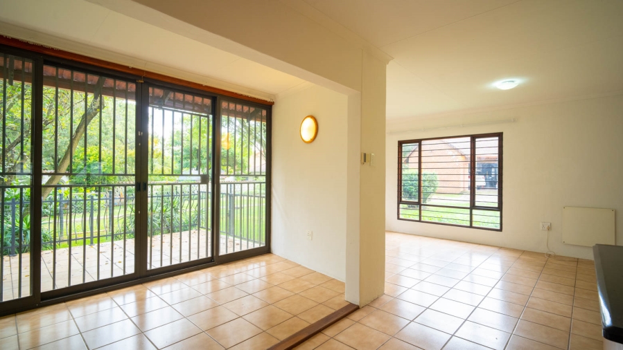 To Let 1 Bedroom Property for Rent in Chartwell Gauteng