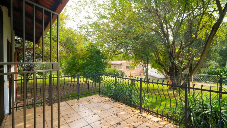 To Let 1 Bedroom Property for Rent in Chartwell Gauteng
