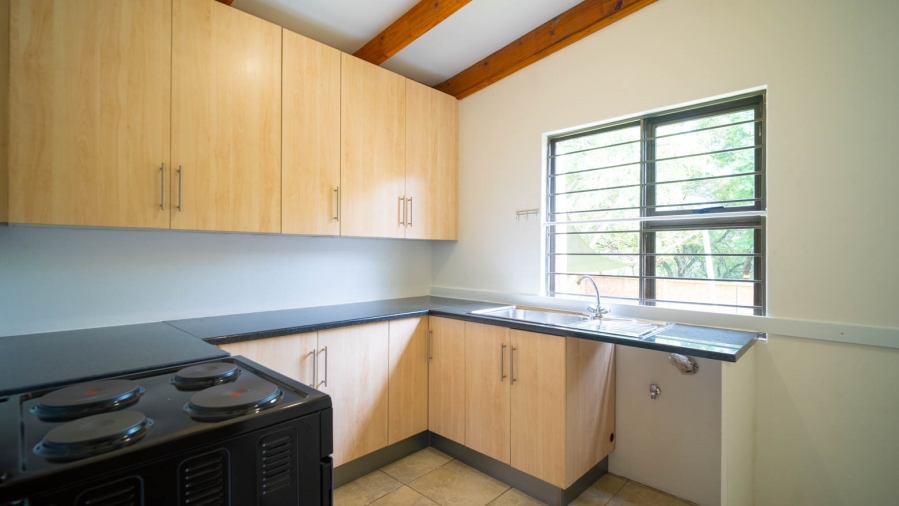 To Let 2 Bedroom Property for Rent in Chartwell Gauteng