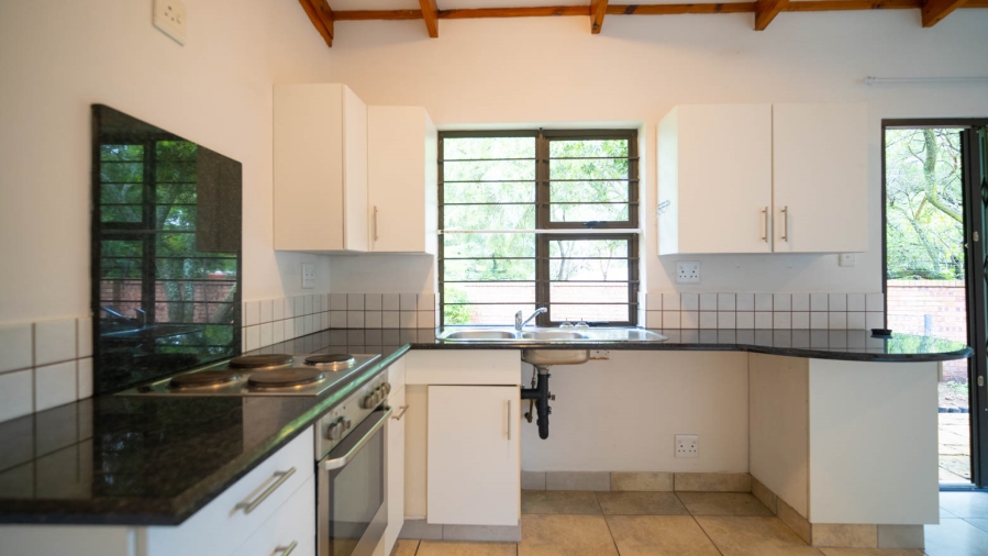To Let 2 Bedroom Property for Rent in Chartwell Gauteng