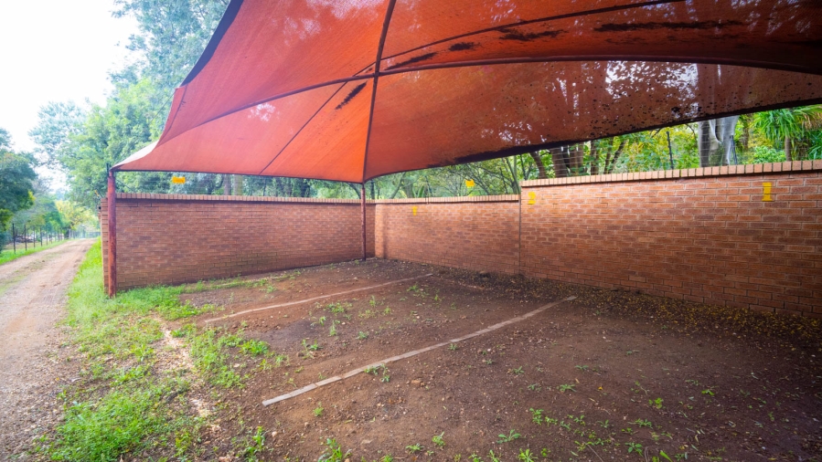 To Let 2 Bedroom Property for Rent in Chartwell Gauteng