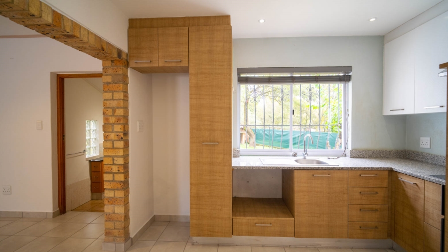 To Let 2 Bedroom Property for Rent in Chartwell Gauteng