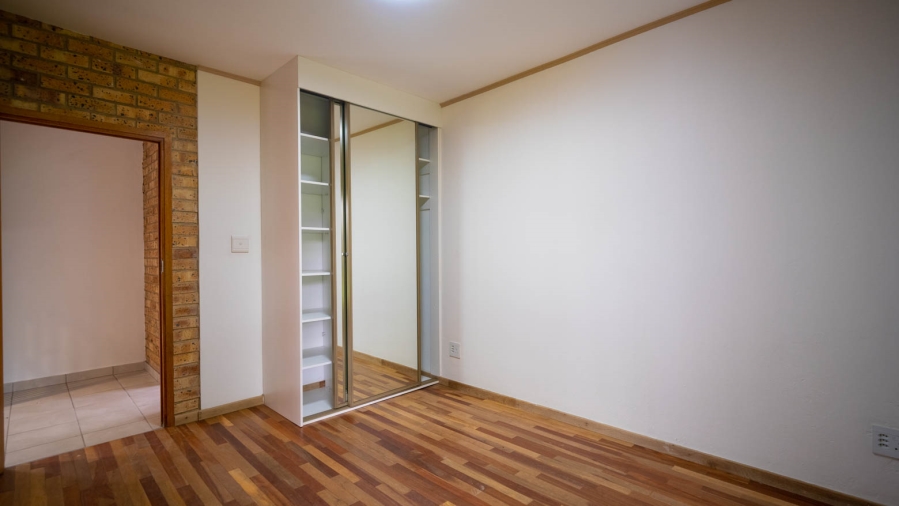 To Let 2 Bedroom Property for Rent in Chartwell Gauteng
