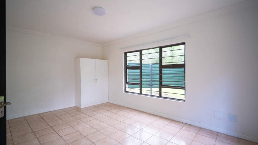To Let 1 Bedroom Property for Rent in Chartwell Gauteng