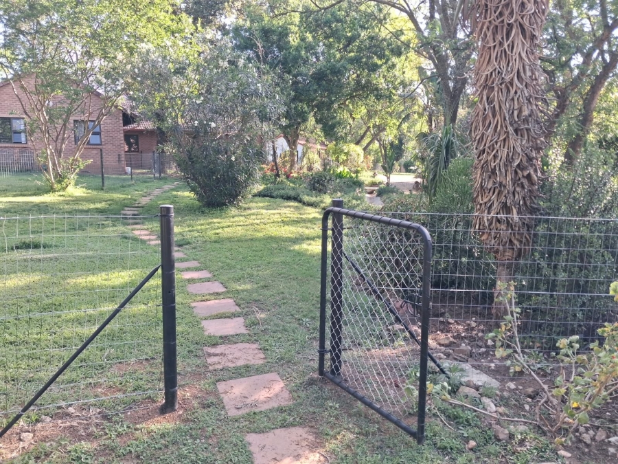 1 Bedroom Property for Sale in Chartwell Gauteng