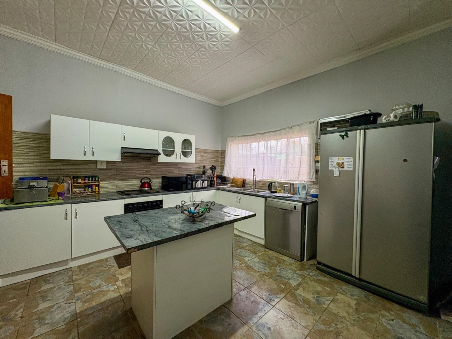 4 Bedroom Property for Sale in Brenthurst Gauteng