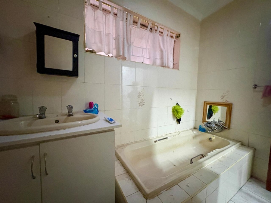 4 Bedroom Property for Sale in Brenthurst Gauteng