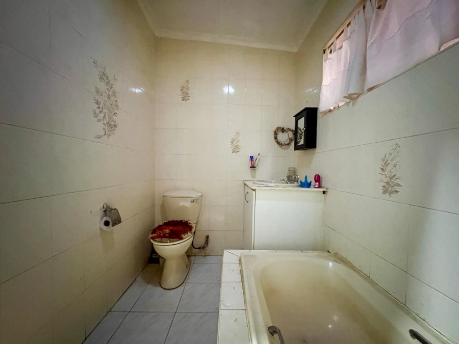 4 Bedroom Property for Sale in Brenthurst Gauteng