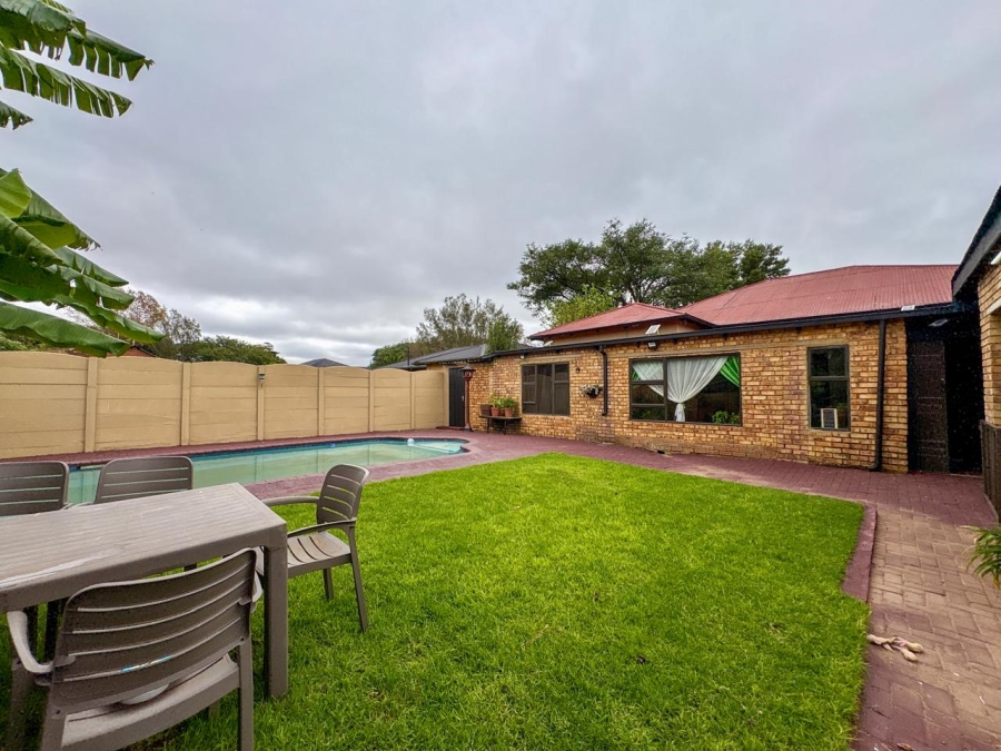4 Bedroom Property for Sale in Brenthurst Gauteng