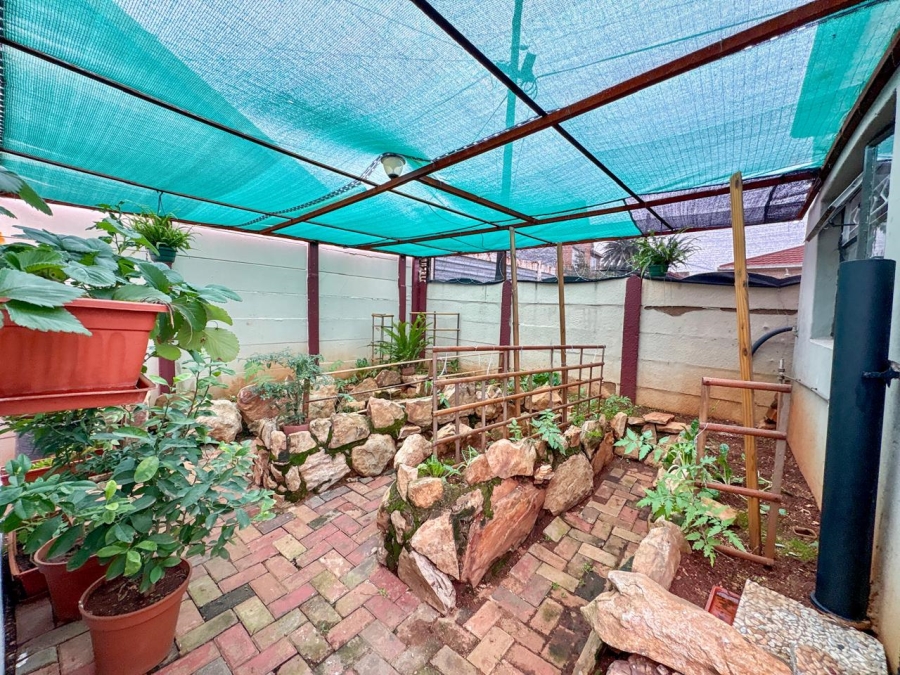 4 Bedroom Property for Sale in Brenthurst Gauteng