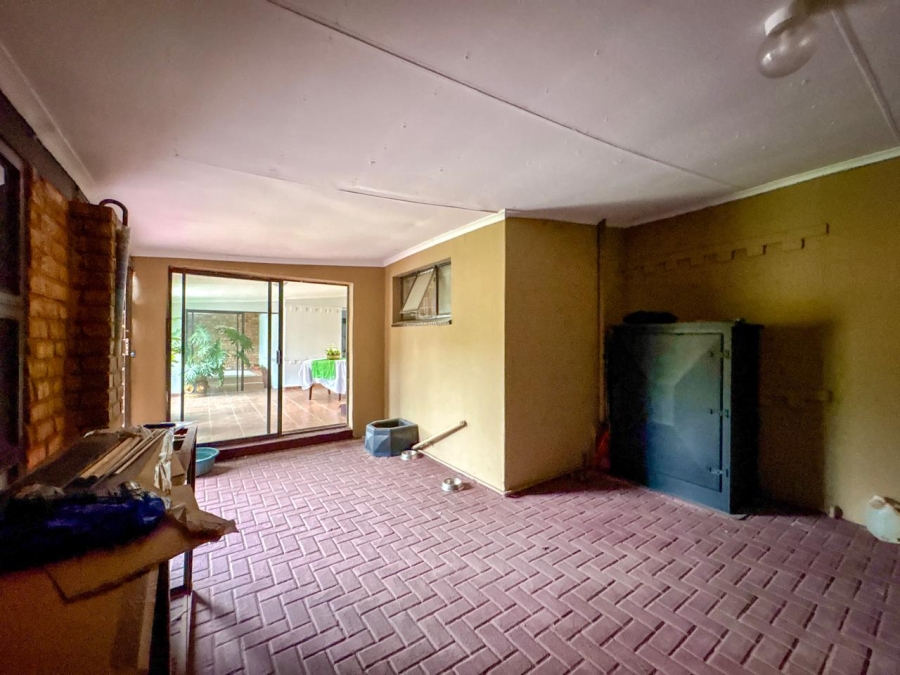 4 Bedroom Property for Sale in Brenthurst Gauteng
