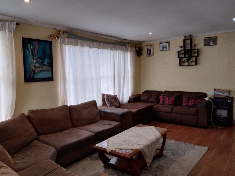 4 Bedroom Property for Sale in Kempton Park West Gauteng