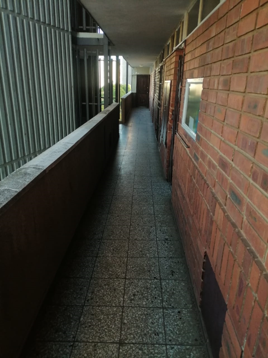 2 Bedroom Property for Sale in Sunnyside Gauteng