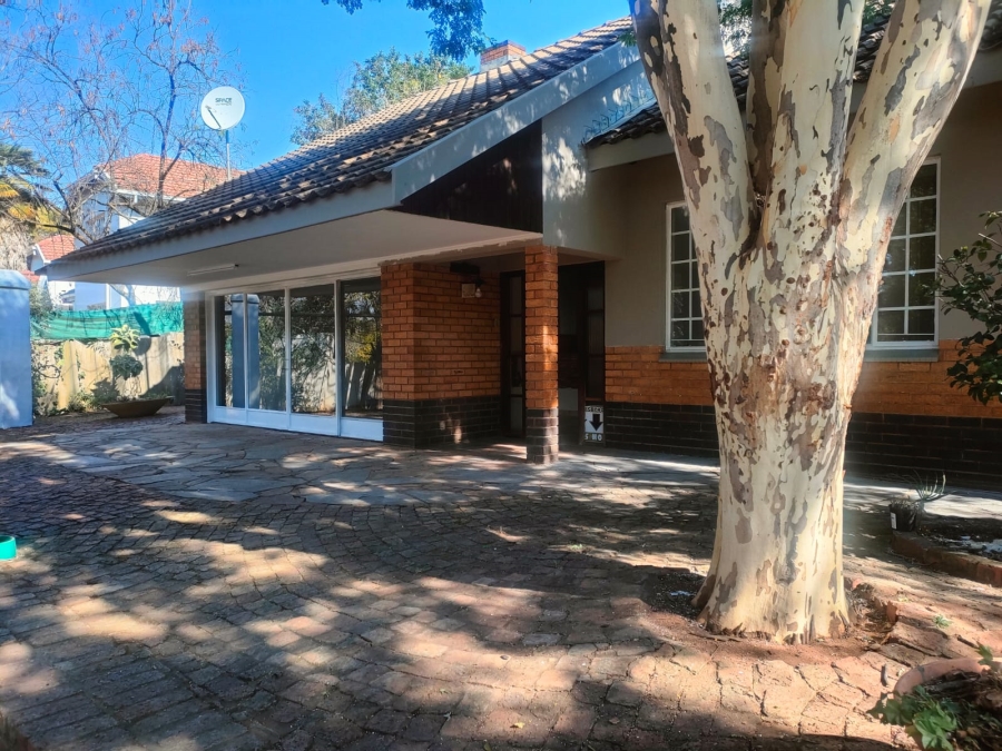4 Bedroom Property for Sale in Val de Grace Gauteng